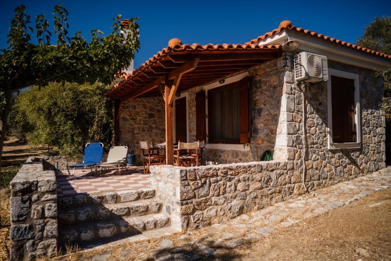 Traditional Architecture Seafront Stone House In 25000Sqm Olive Grove - C Villa Alyfanta Esterno foto